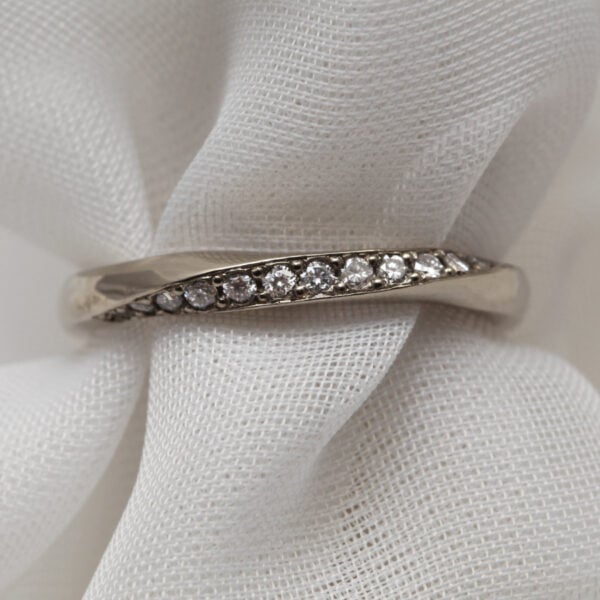 The Esk: Handmade 18ct White Gold Diamond Wedding Ring