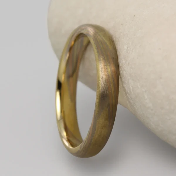 The Hayakawa: 3mm 18ct Yellow Gold Wedding Ring with White and Rose Gold