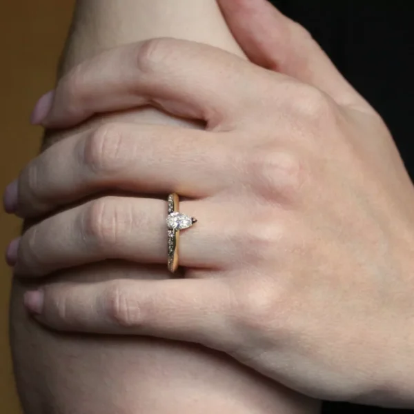 The Leacann: 18ct Gold Pear Cut Diamond or Moissanite Engagement Ring with Pave Set Shoulders