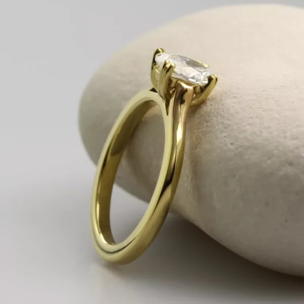 The Ouse: Handmade 18ct Gold Wed-fit Oval Cut Diamond or Moissanite Engagement Ring