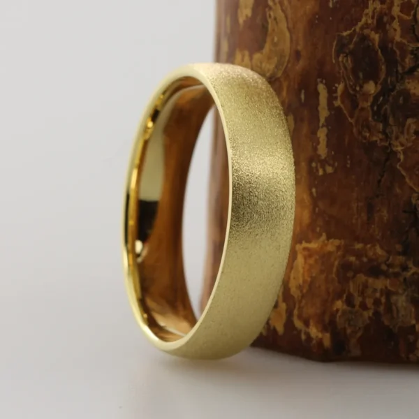 The Lochy: Recycled 18ct Gold Wedding Ring with Etched finish