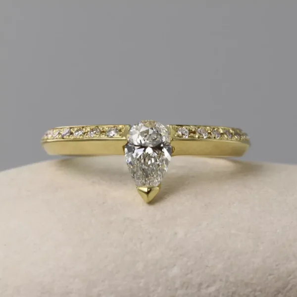 The Leacann: 18ct Gold Pear Cut Diamond or Moissanite Engagement Ring with Pave Set Shoulders