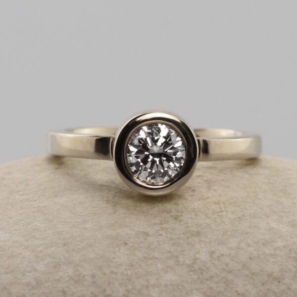 The Mellte: Handmade 18ct White Gold Wed-fit Diamond or Moissanite Engagement Ring