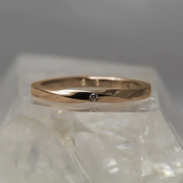 The Bachan: Recycled 18ct Rose Gold Wedding Ring with Diamond or Moissanite