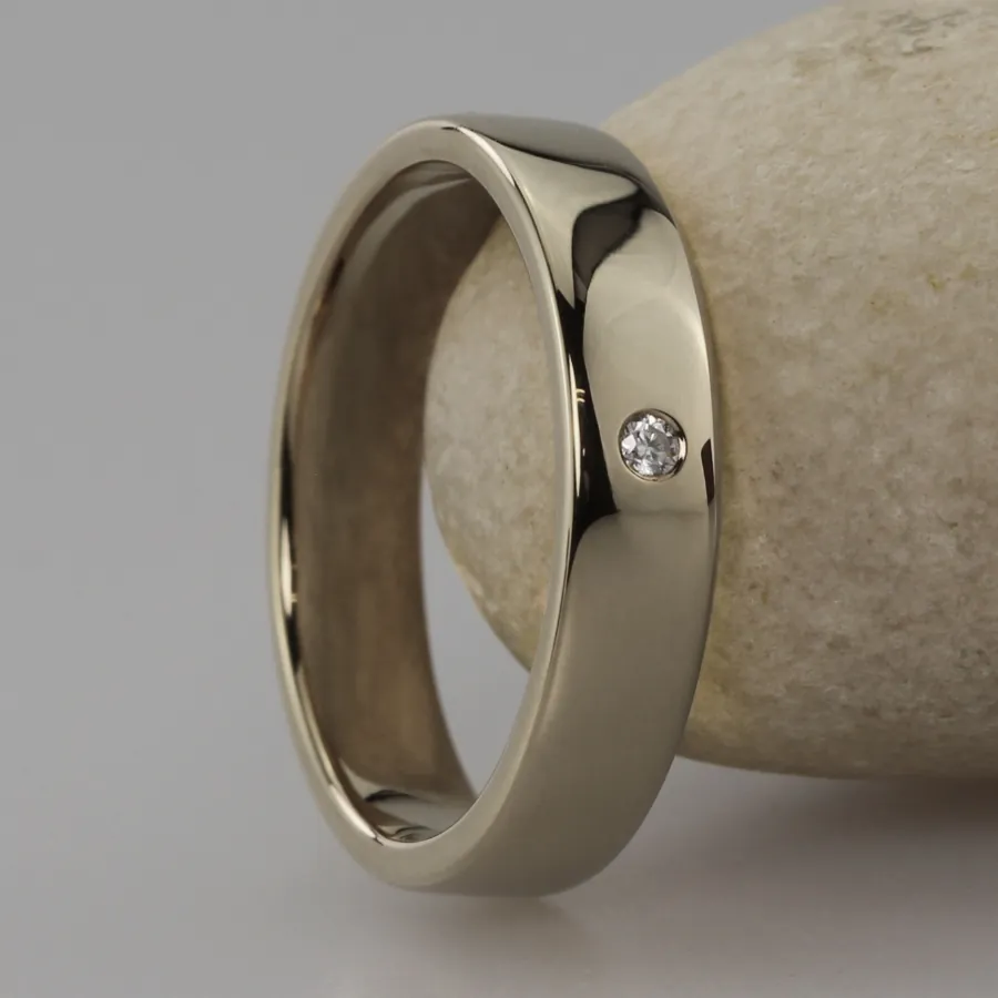 Eco 18ct White Gold and Diamond Wedding Band