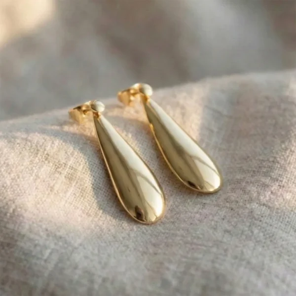 The Snowdonia Large Drop Earrings: 18ct Yellow Gold