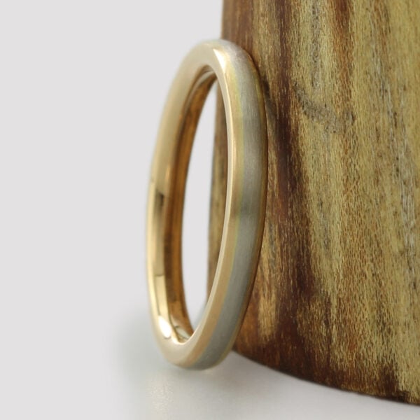 The Ardle: 2.2mm 18ct Rose Gold Wedding Ring with Platinum Inlay